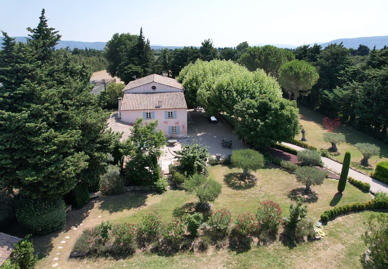 Villa à Cavaillon - Location vacances mas piscine LES VIGNERES LS2-17