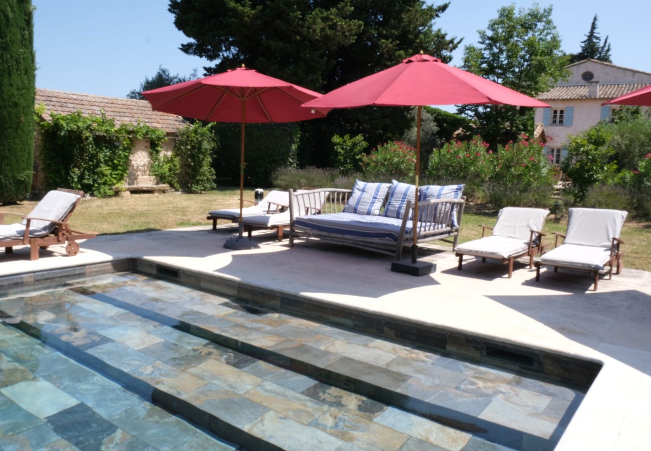 Villa à Cavaillon - Location vacances mas piscine LES VIGNERES LS2-17