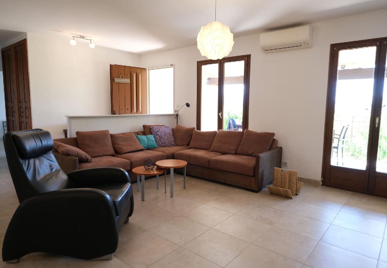 Villa à Saint-Saturnin-lès-Apt - Location vacances SAINT SATURNIN LES APT LS2-444.