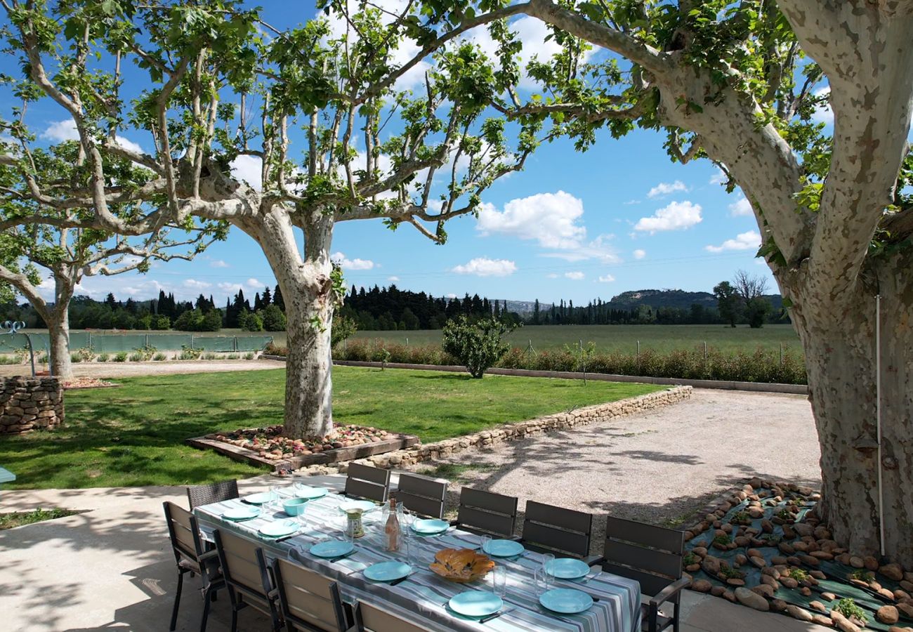 Villa à Lamanon - Location vacances maison piscine LAMANON LS1-443.