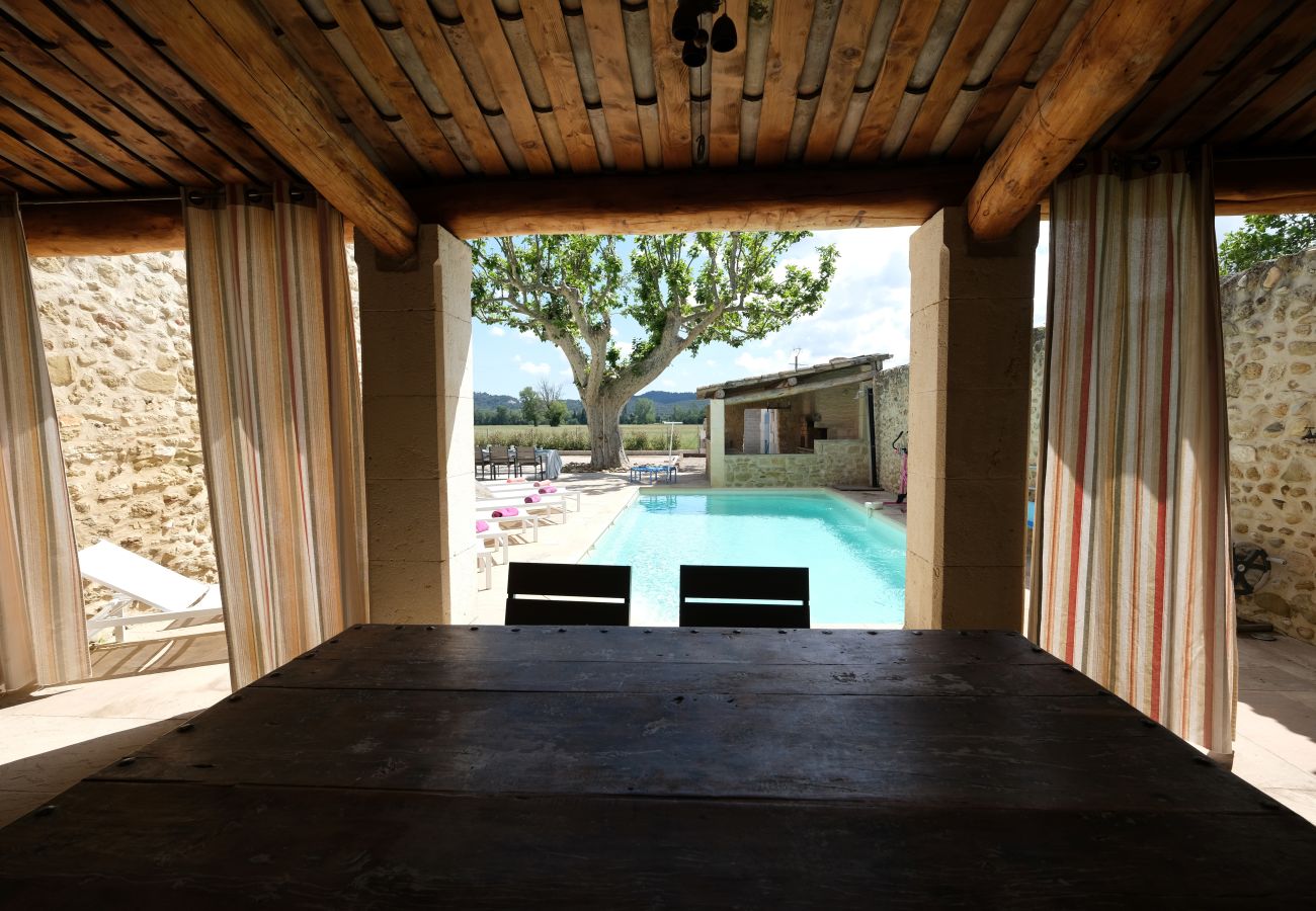 Villa à Lamanon - Location vacances maison piscine LAMANON LS1-443.