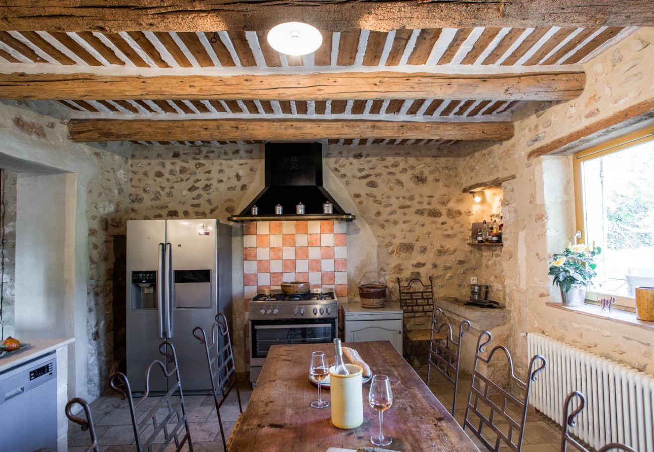 Maison à Eygalières - Location vacances mas piscine EYGALIERES LS1-447