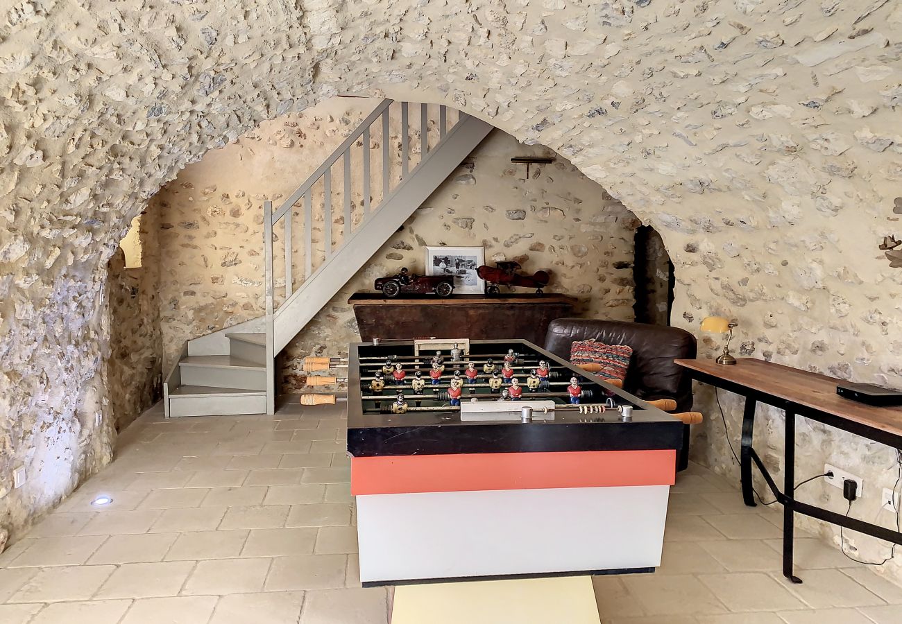 Maison à Eygalières - Location vacances mas piscine EYGALIERES LS1-447