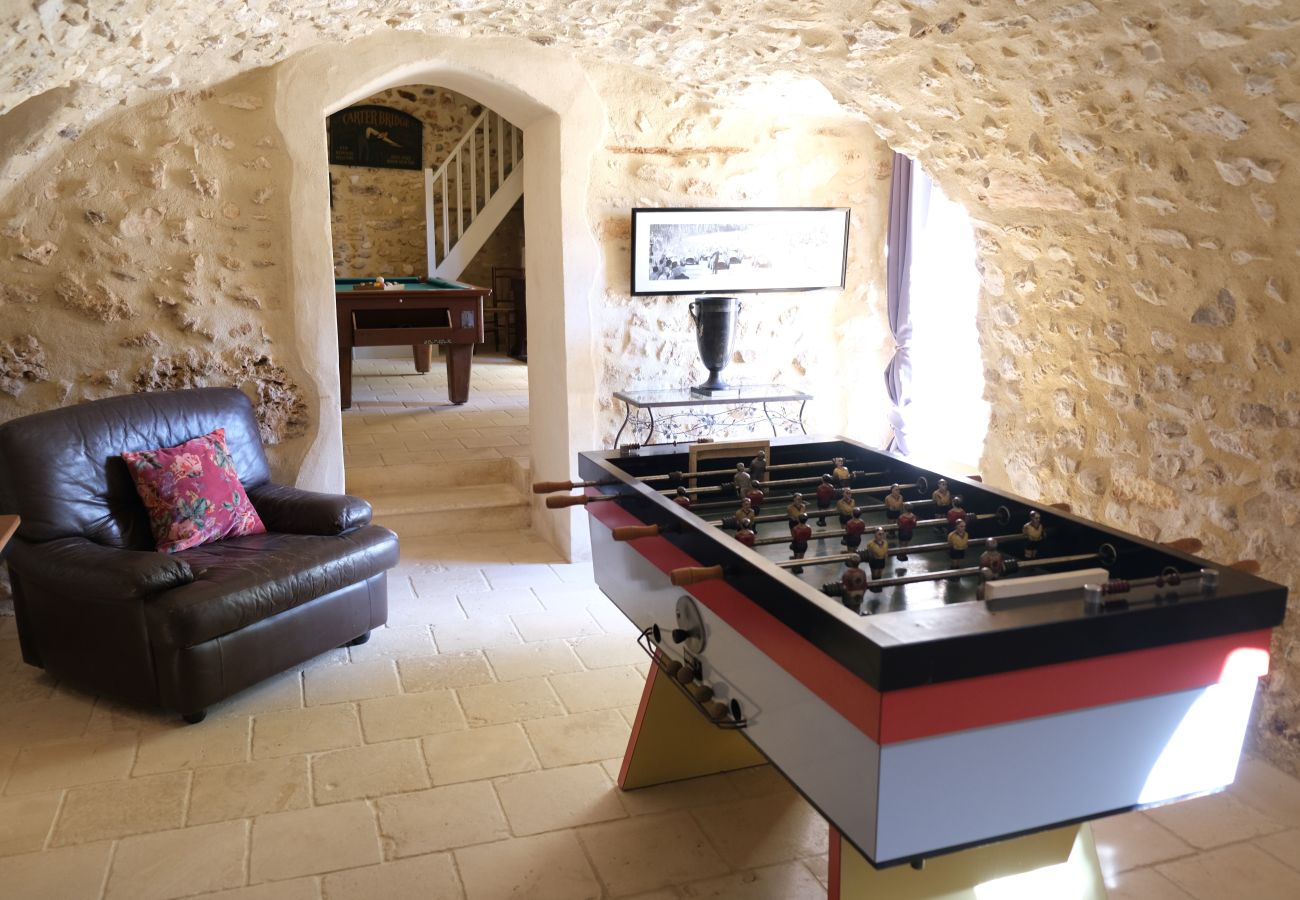 Maison à Eygalières - Location vacances mas piscine EYGALIERES LS1-447
