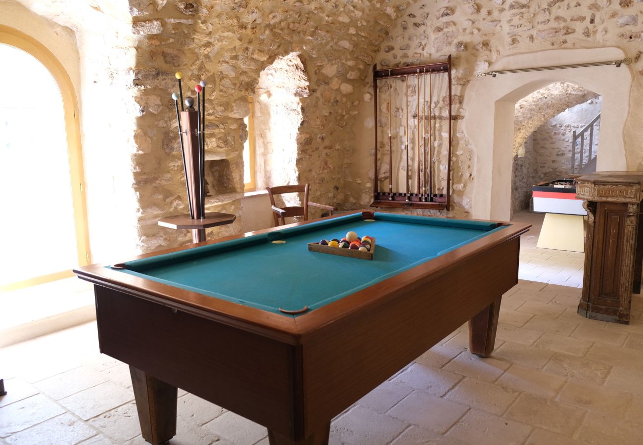 Maison à Eygalières - Location vacances mas piscine EYGALIERES LS1-447