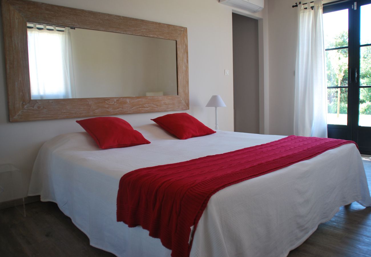 Villa à Maussane-les-Alpilles - Location vacances piscine MAUSSANE LS1-226.