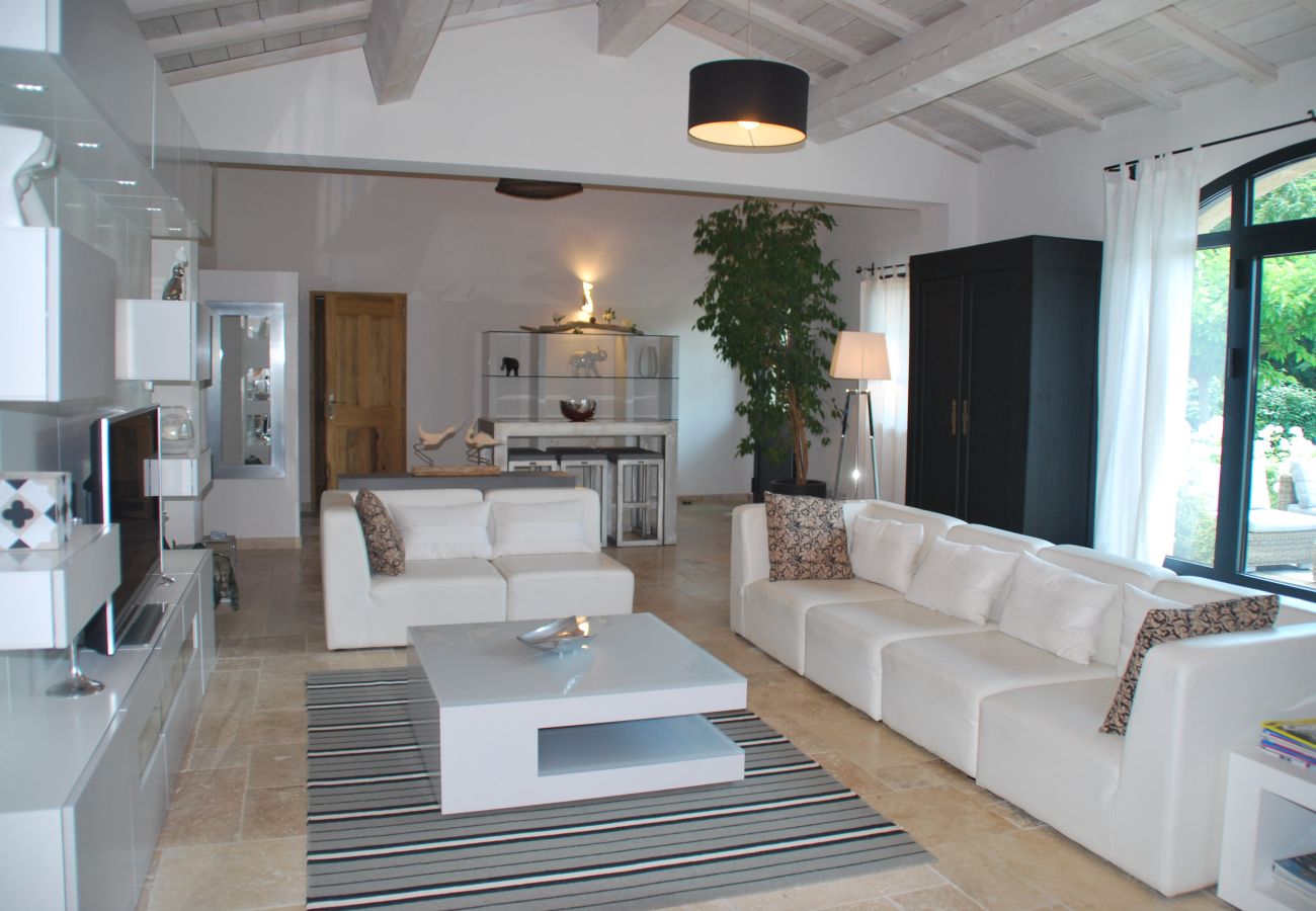 Villa à Maussane-les-Alpilles - Location vacances piscine MAUSSANE LS1-226.