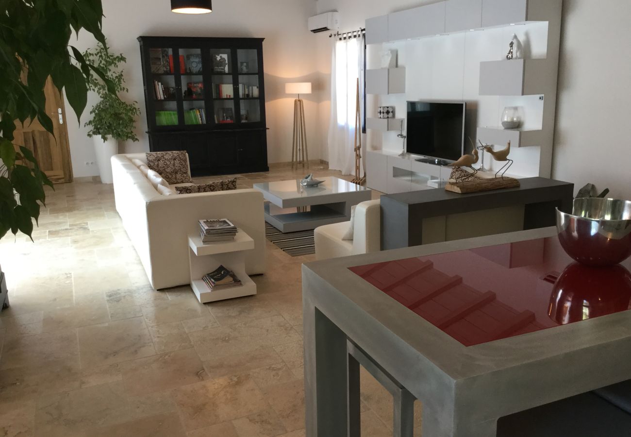 Villa à Maussane-les-Alpilles - Location vacances piscine MAUSSANE LS1-226.