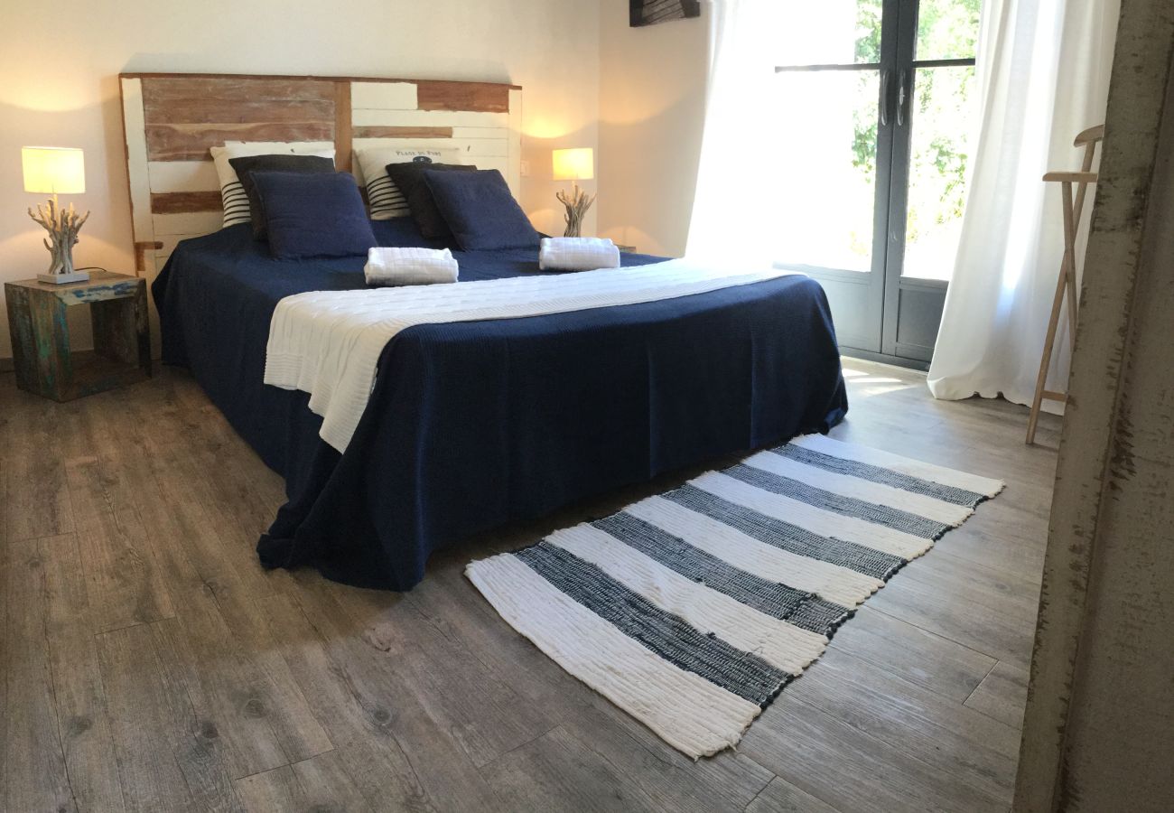 Villa à Maussane-les-Alpilles - Location vacances piscine MAUSSANE LS1-226.