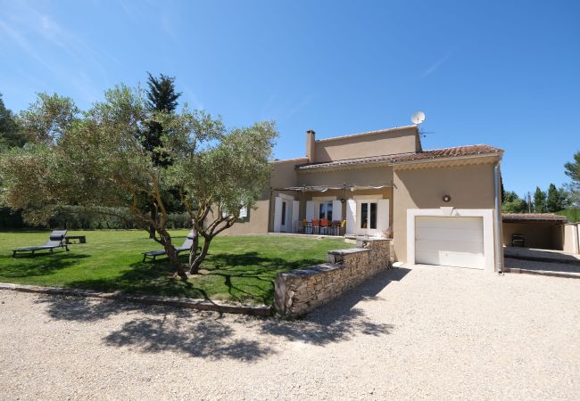 Villa à Saint Remy de Provence - Villa vue sur les Alpilles Saint Remy de Provence 6 pax LS1-454 Villa à Saint Remy de Provence - Villa vue sur les Alpilles Saint Remy de Provence 6 pax LS1-454