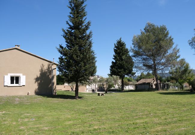 Villa à Saint Remy de Provence - Villa vue sur les Alpilles Saint Remy de Provence 6 pax LS1-454 Villa à Saint Remy de Provence - Villa vue sur les Alpilles Saint Remy de Provence 6 pax LS1-454