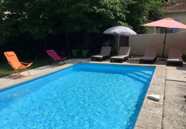 Maison à Mouriès - Maison avec piscine à Mouries Alpilles  6 personnes Maison à Mouriès - Maison avec piscine à Mouries Alpilles  6 personnes