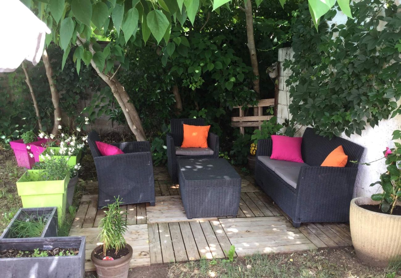 Maison à Mouriès - Maison avec piscine à Mouries Alpilles  6 personnes