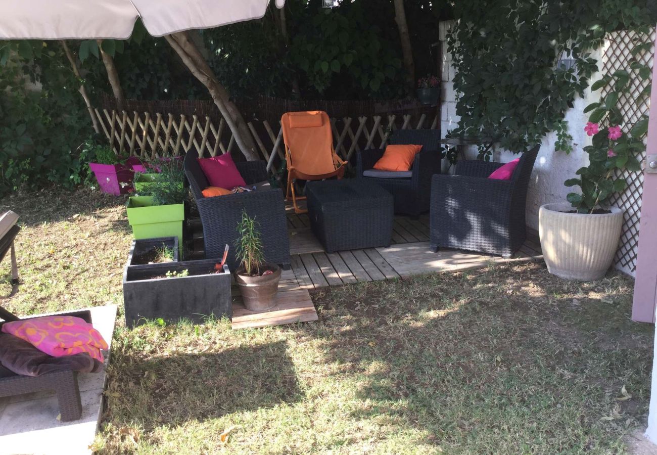 Maison à Mouriès - Maison avec piscine à Mouries Alpilles  6 personnes