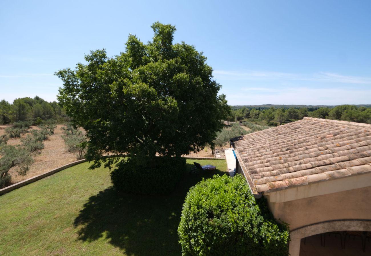 Villa à Mouriès - Villa climatisée piscine chauffée vue Alpilles Mouries