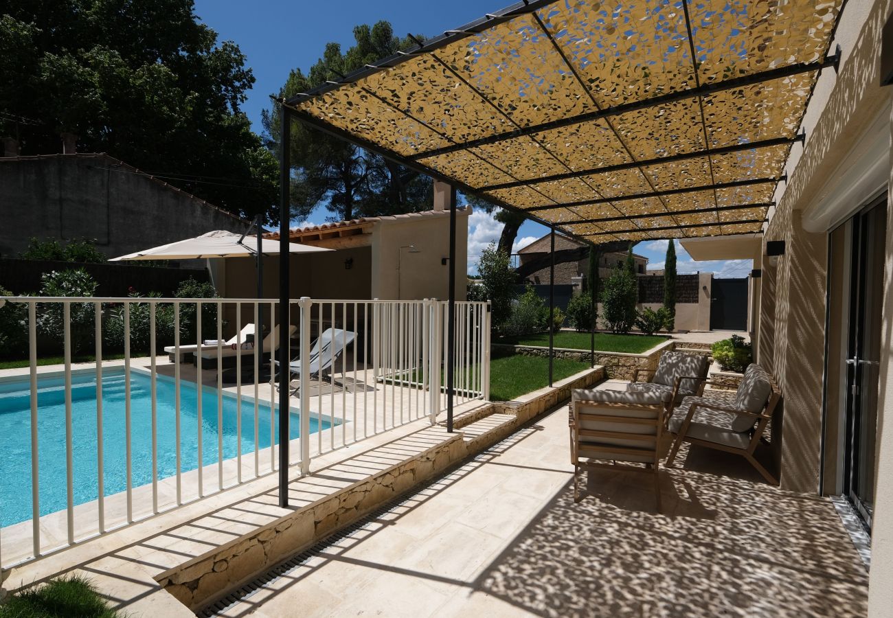 Villa à Mouriès - Villa climatisée piscine chauffée Mouries Alpilles 8 pax
