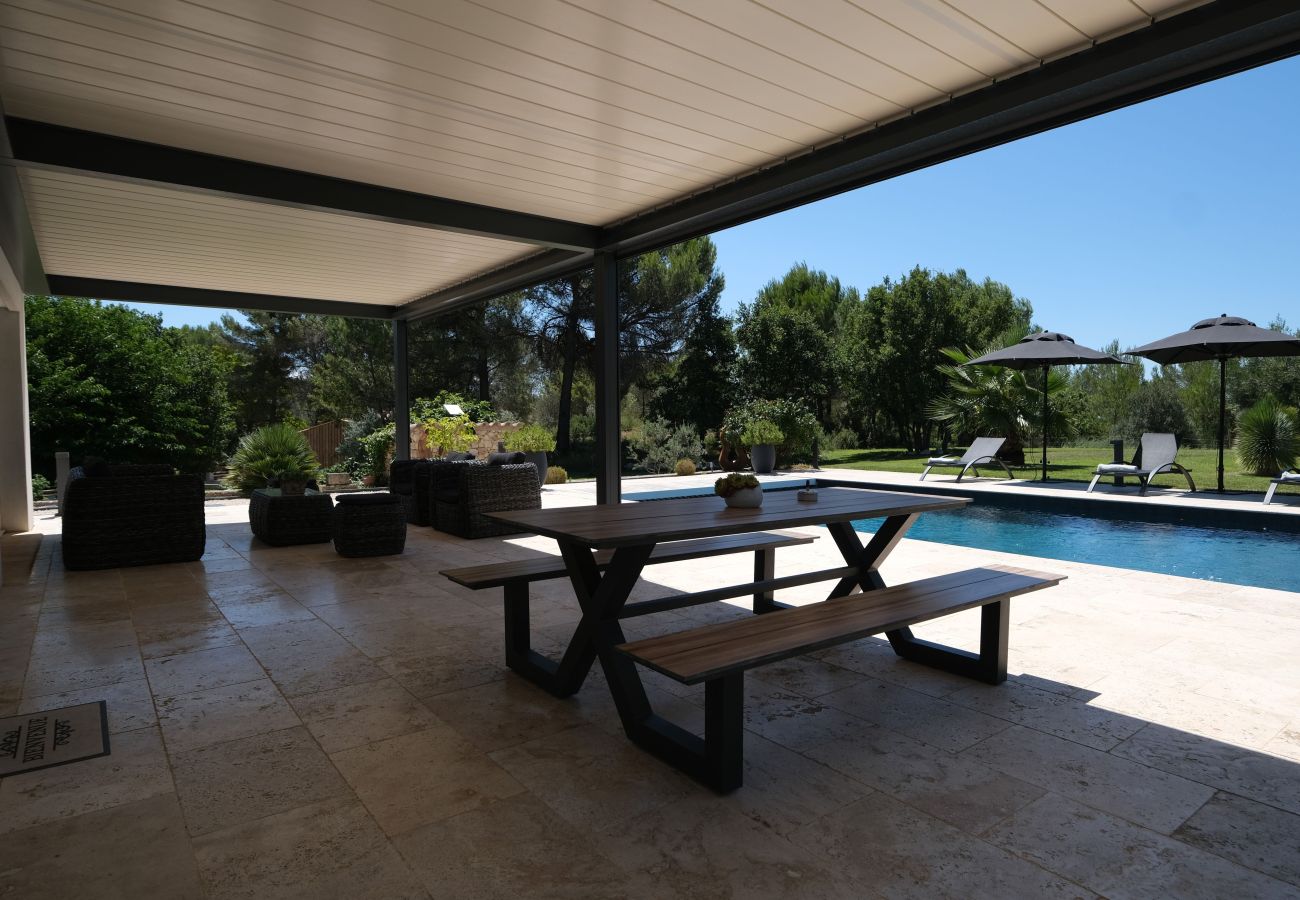 Villa à Saint-Cannat - Villa luxe climatisée piscine jolie vue Aix en Provence