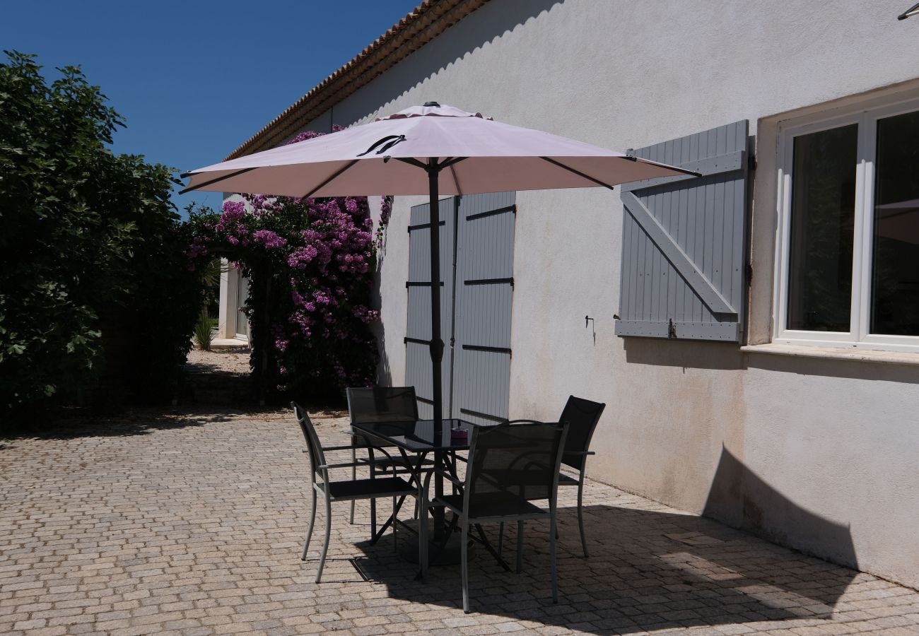 Villa à Saint-Cannat - Villa luxe climatisée piscine jolie vue Aix en Provence