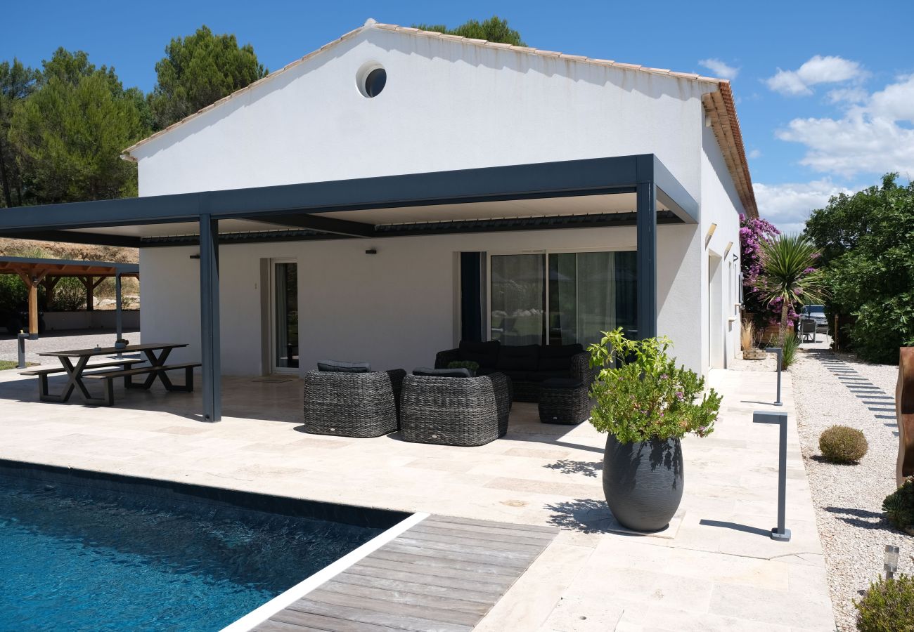 Villa à Saint-Cannat - Villa luxe climatisée piscine jolie vue Aix en Provence