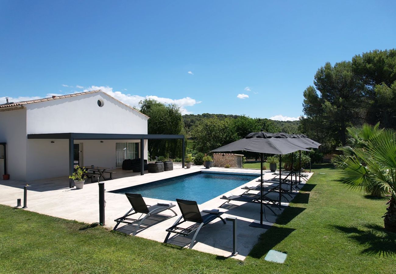 Villa à Saint-Cannat - Villa luxe climatisée piscine jolie vue Aix en Provence
