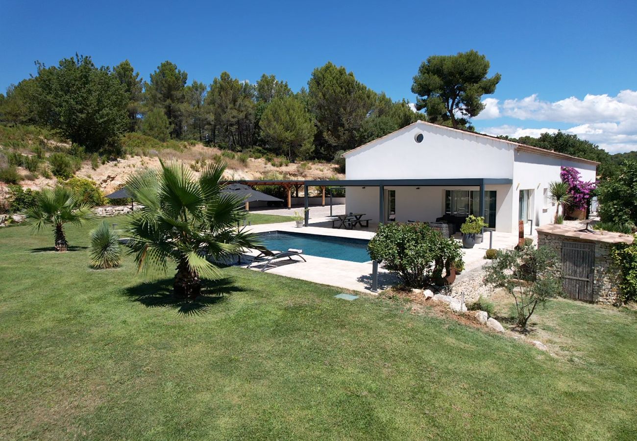Villa à Saint-Cannat - Villa luxe climatisée piscine jolie vue Aix en Provence