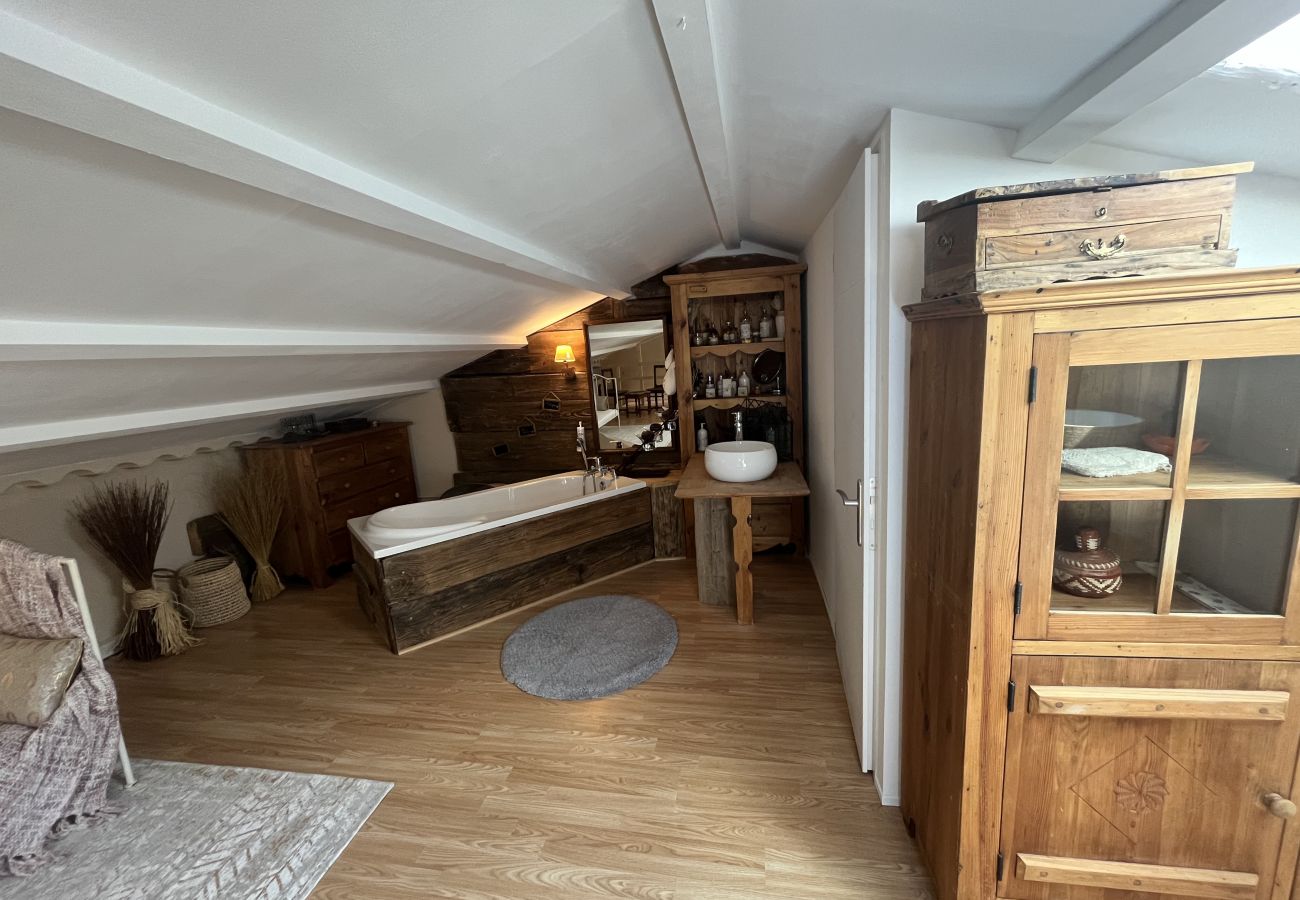 Villa à L´Isle sur la Sorgue - Mas Luxe Piscine chauffée Jacuzzi à L'Isle sur la Sorgue 