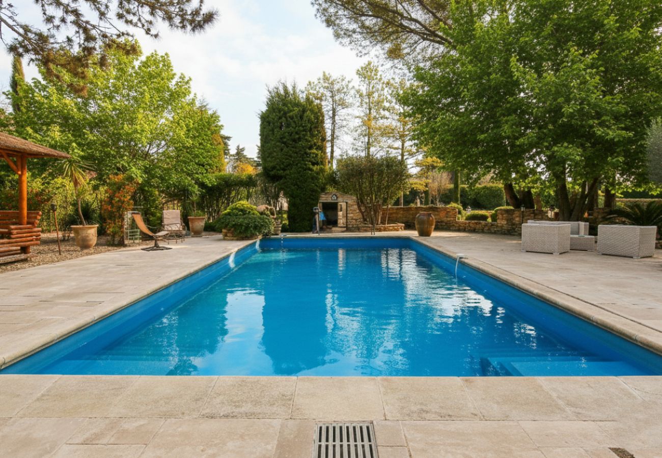 Villa à L´Isle sur la Sorgue - Mas Luxe Piscine chauffée Jacuzzi à L'Isle sur la Sorgue 