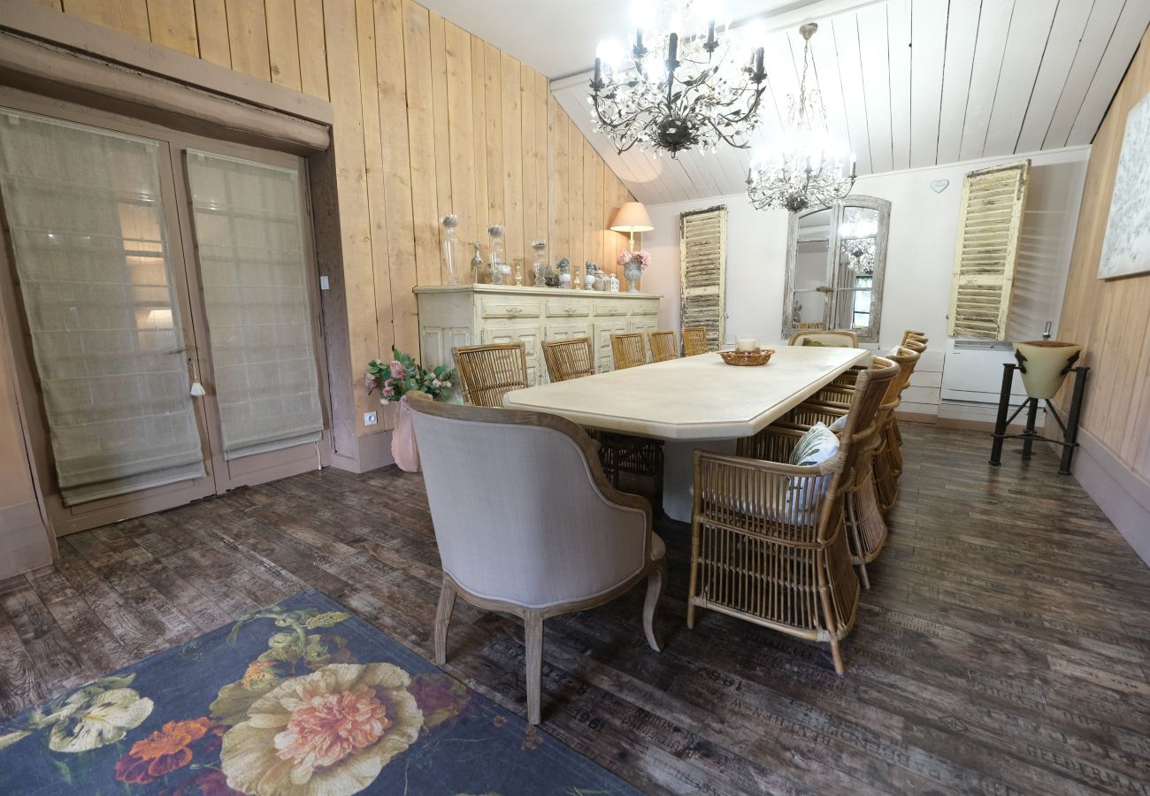 Villa à L´Isle sur la Sorgue - Mas Luxe Piscine chauffée Jacuzzi à L'Isle sur la Sorgue 