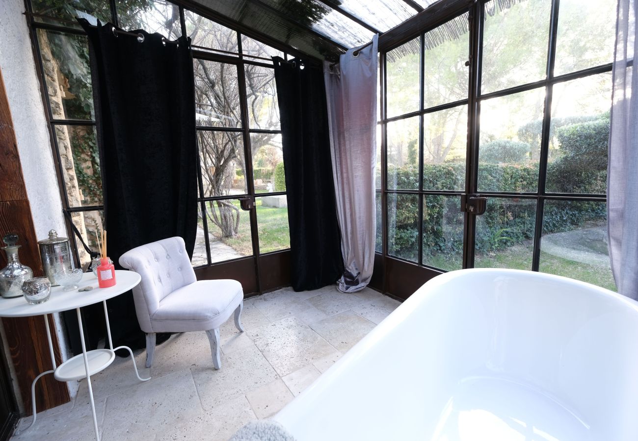 Villa à L´Isle sur la Sorgue - Mas Luxe Piscine chauffée Jacuzzi à L'Isle sur la Sorgue 