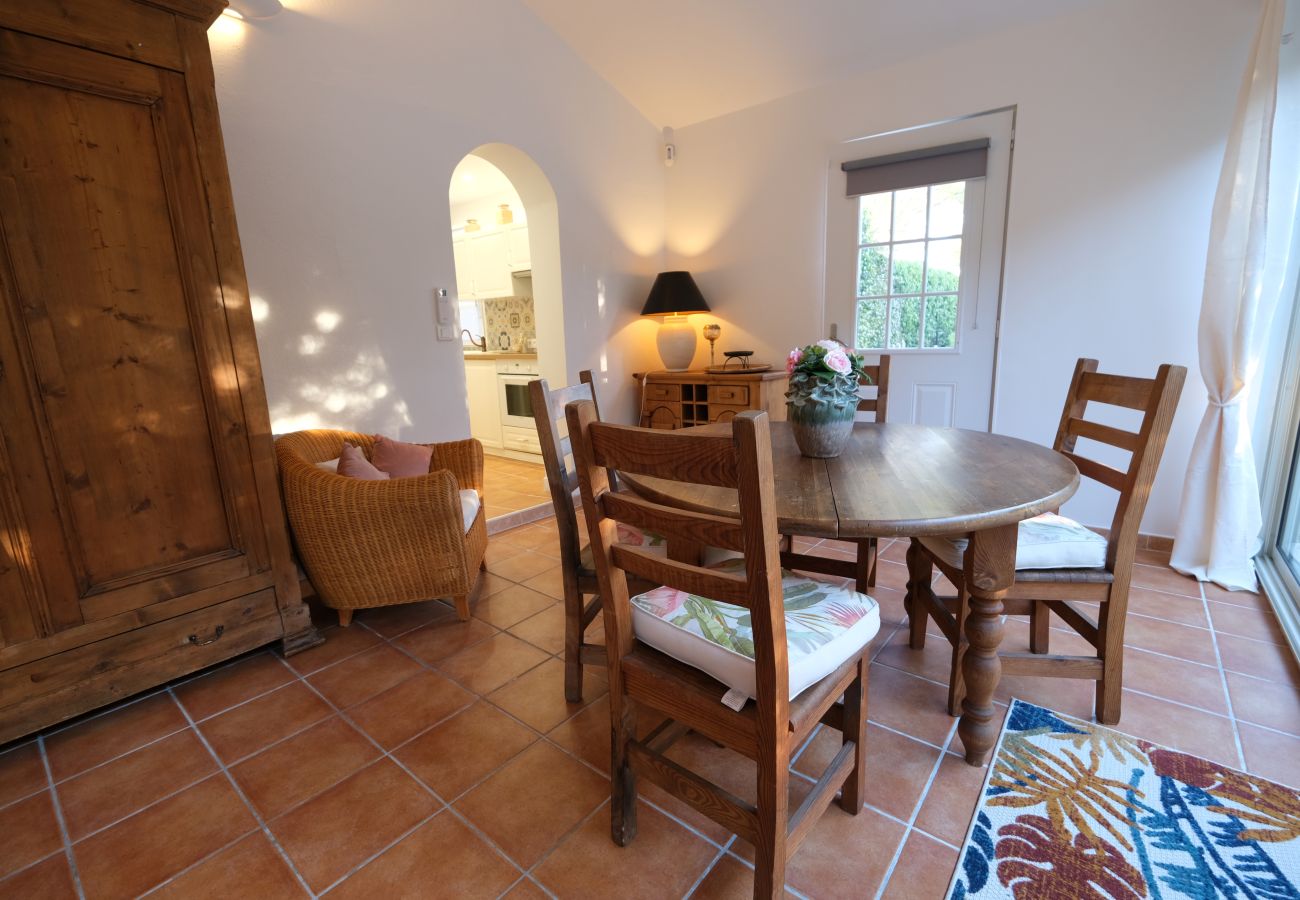 Villa à L´Isle sur la Sorgue - Mas Luxe Piscine chauffée Jacuzzi à L'Isle sur la Sorgue 