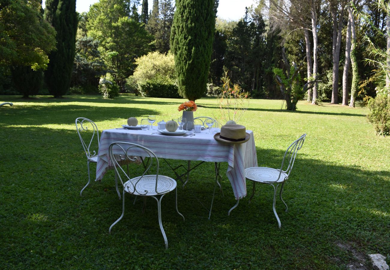 Villa à Saint Remy de Provence - Location Mas Piscine Saint-Rémy-de-Provence 8 pers