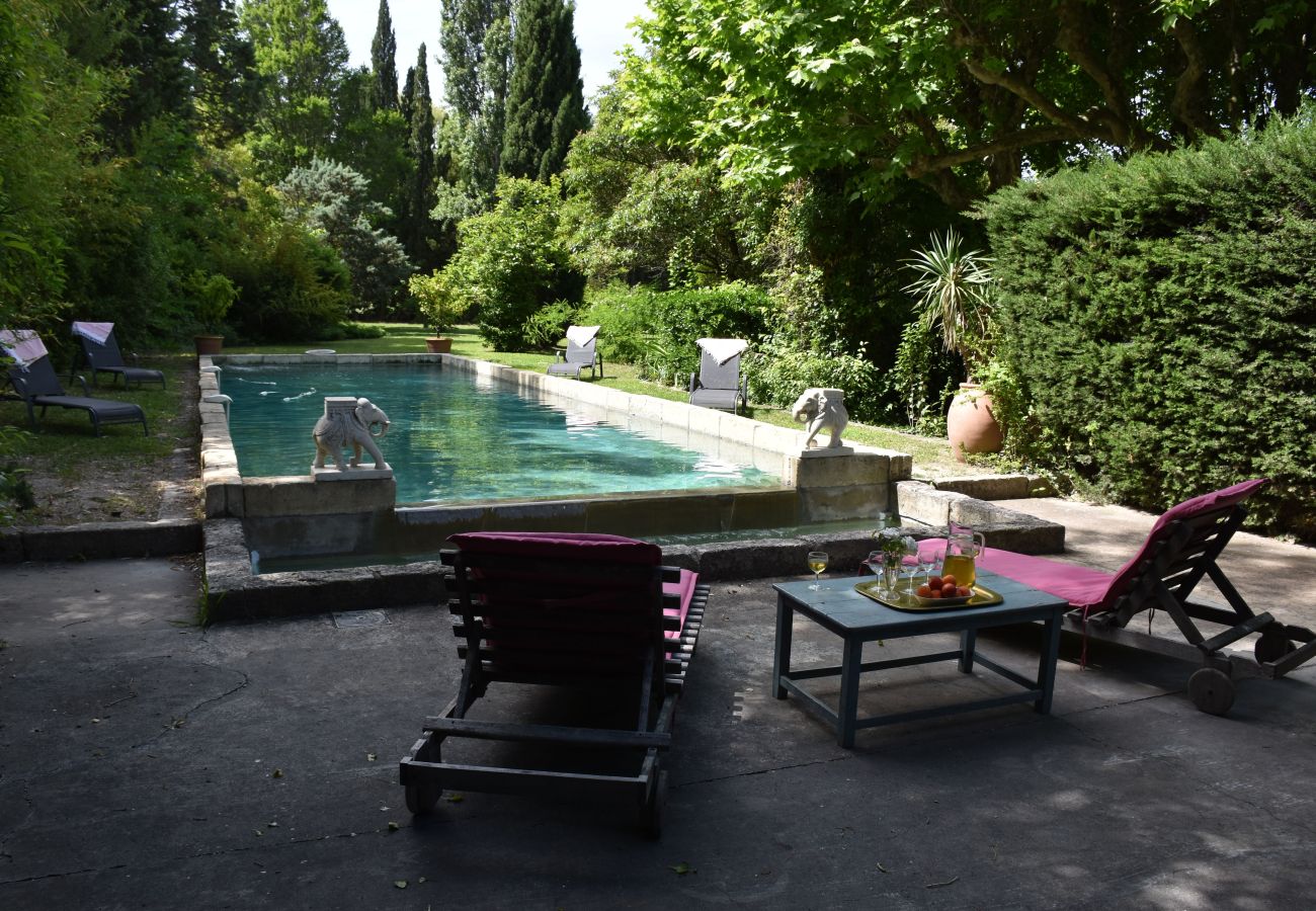 Villa à Saint Remy de Provence - Location Mas Piscine Saint-Rémy-de-Provence 8 pers