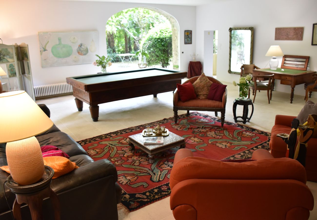 Location vacances SAINT-RÉMY-DE-PROVENCE a louer billard