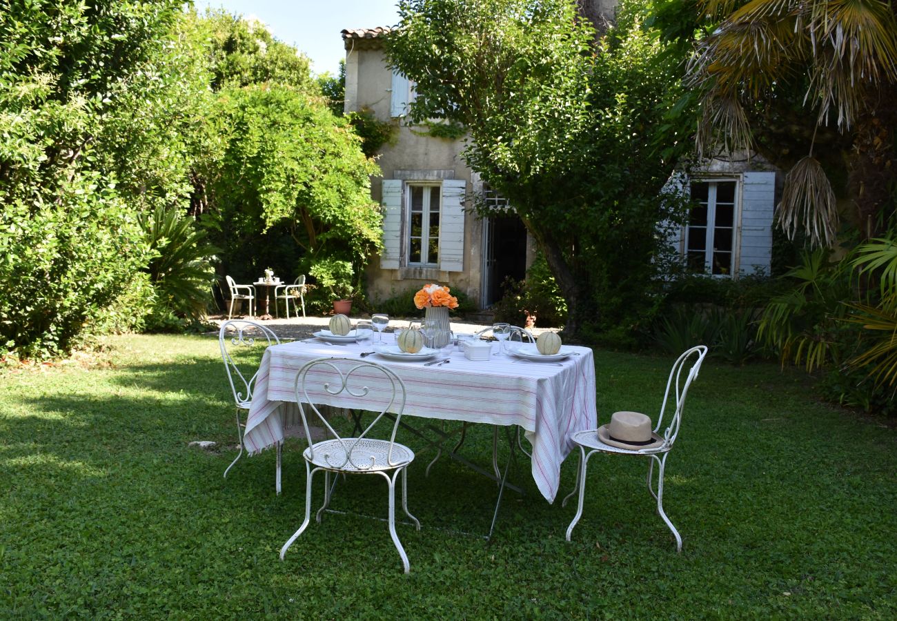 Villa à Saint Remy de Provence - Location Mas Piscine Saint-Rémy-de-Provence 8 pers