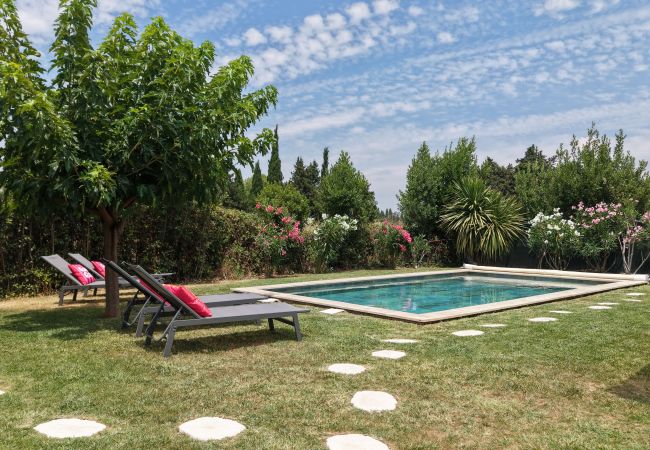 Maison à Plan-d´Orgon - location maison piscine Plan d'Orgon Alpilles 6 pers