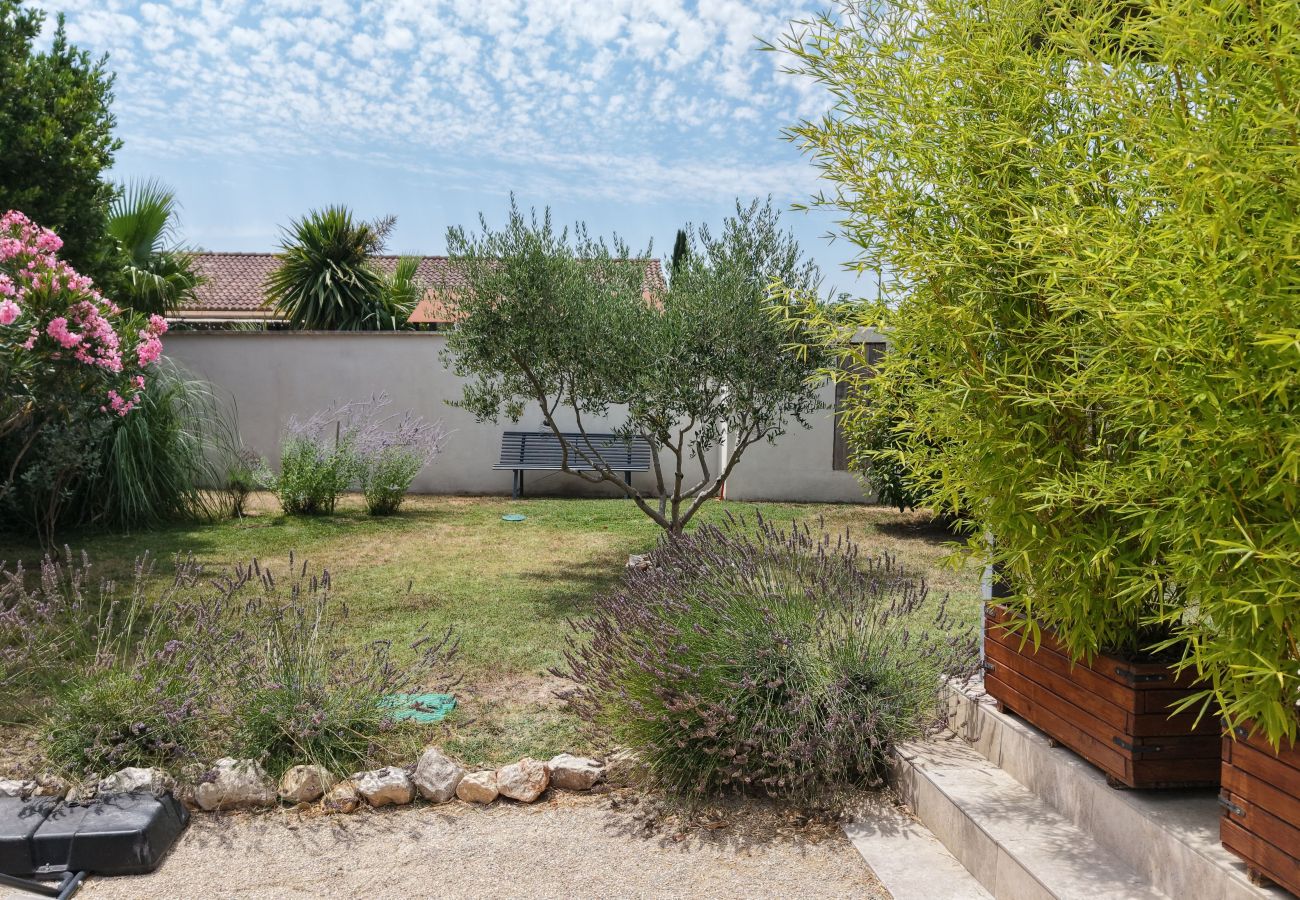 Maison à Plan-d´Orgon - location maison piscine Plan d'Orgon Alpilles 6 pers