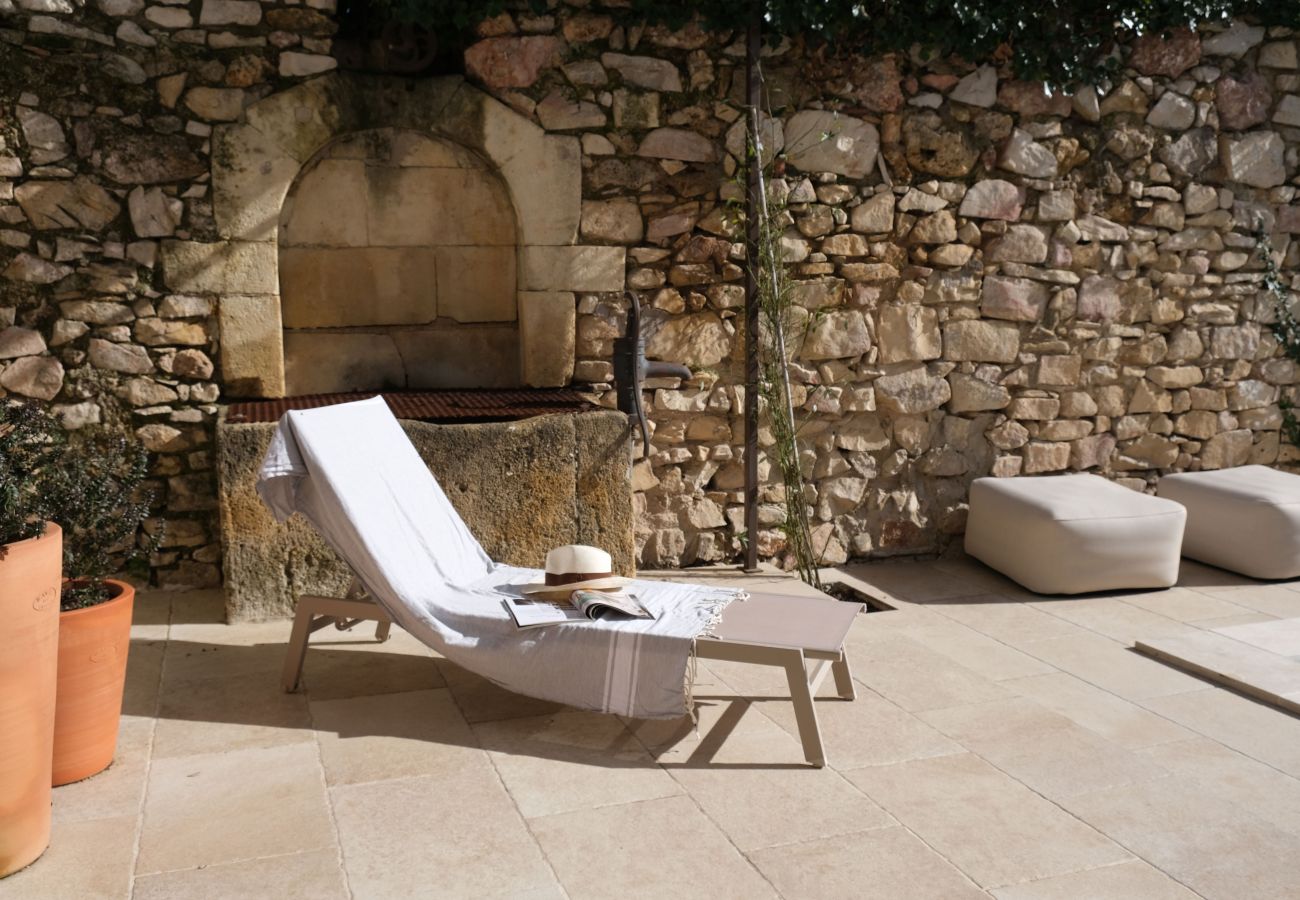 Maison climatisée piscine Mouries Alpilles 6 personnes