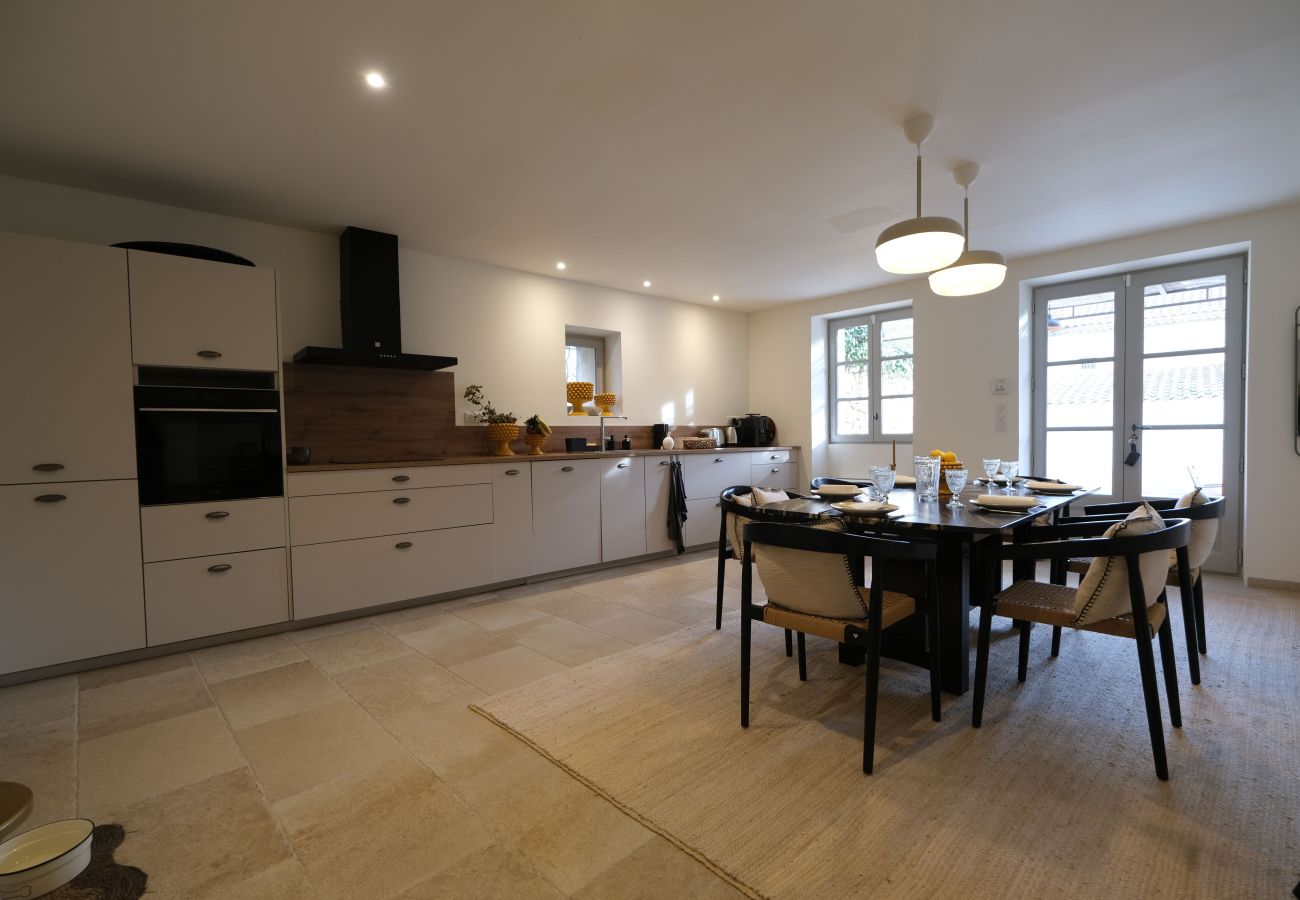 Maison à Mouriès - Coeur de paradis Mouries Alpilles Maison piscine 6 pers