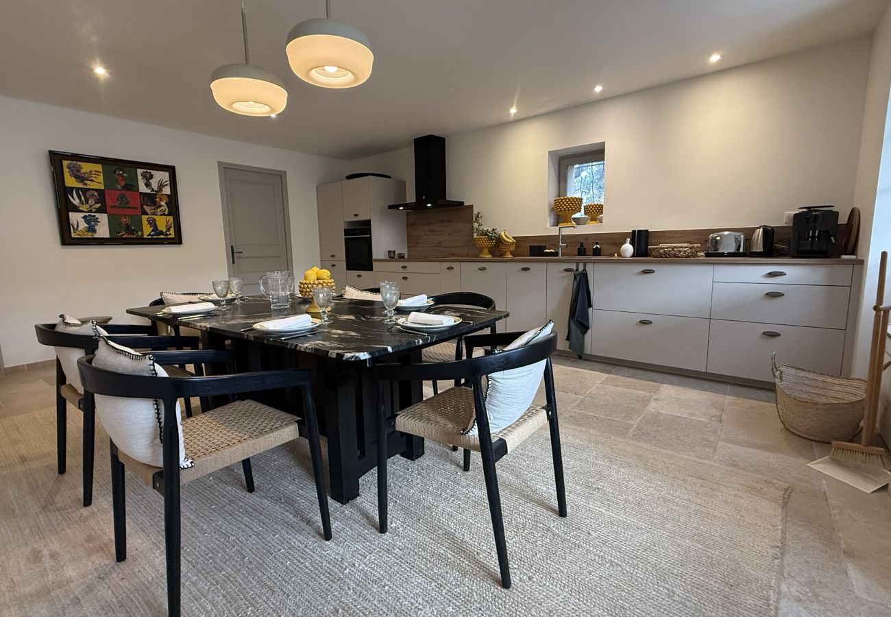 Maison à Mouriès - Coeur de paradis Mouries Alpilles Maison piscine 6 pers