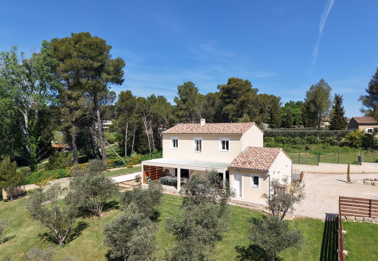 Villa à Saint Remy de Provence - Villa climatisée Piscine chauffée Vue Alpilles St Remy