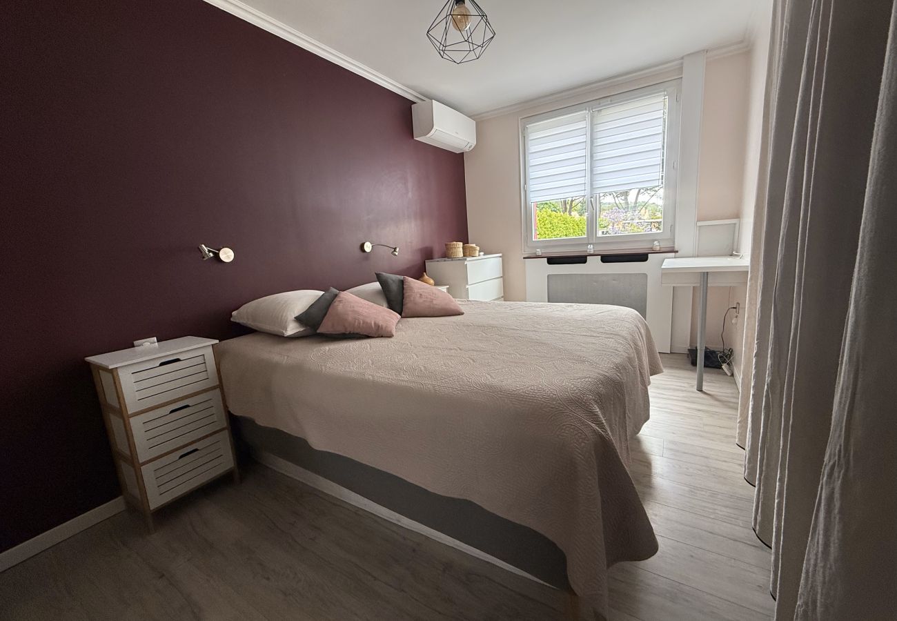 Maison à Eyguières - Maison piscine privée 6 pers Eyguières Alpilles