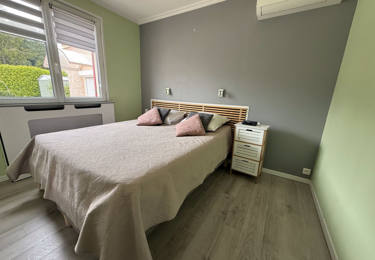 Maison à Eyguières - Maison piscine privée 6 pers Eyguières Alpilles