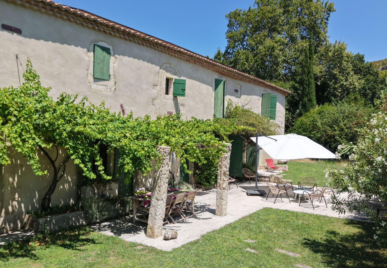 Villa à Maussane-les-Alpilles - Mas avec piscine, vue Maussane les Alpilles, 10 pers