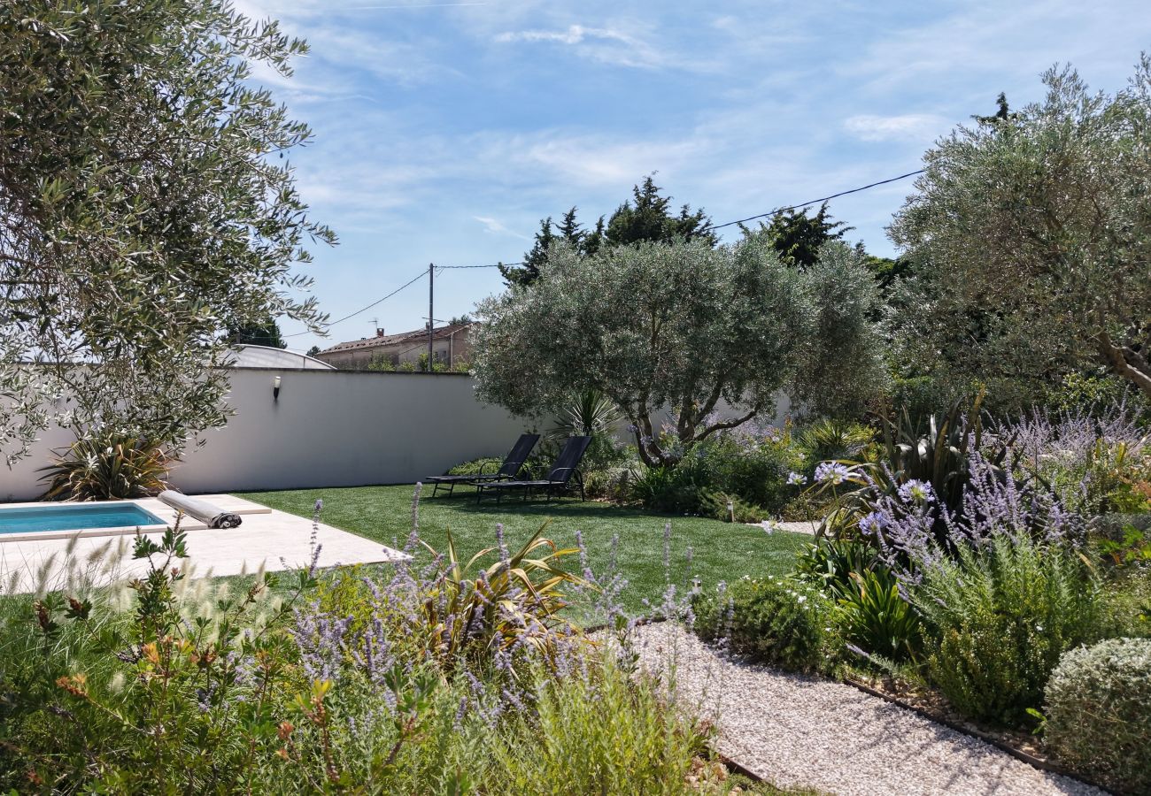 Villa à Carpentras - Villa moderne piscine, vue Ventoux, 6 pers. Carpentras