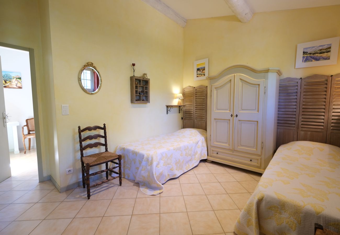 Villa à La Motte-d´Aigues - Villa climatisée vue Luberon piscine chauffée 8 pers