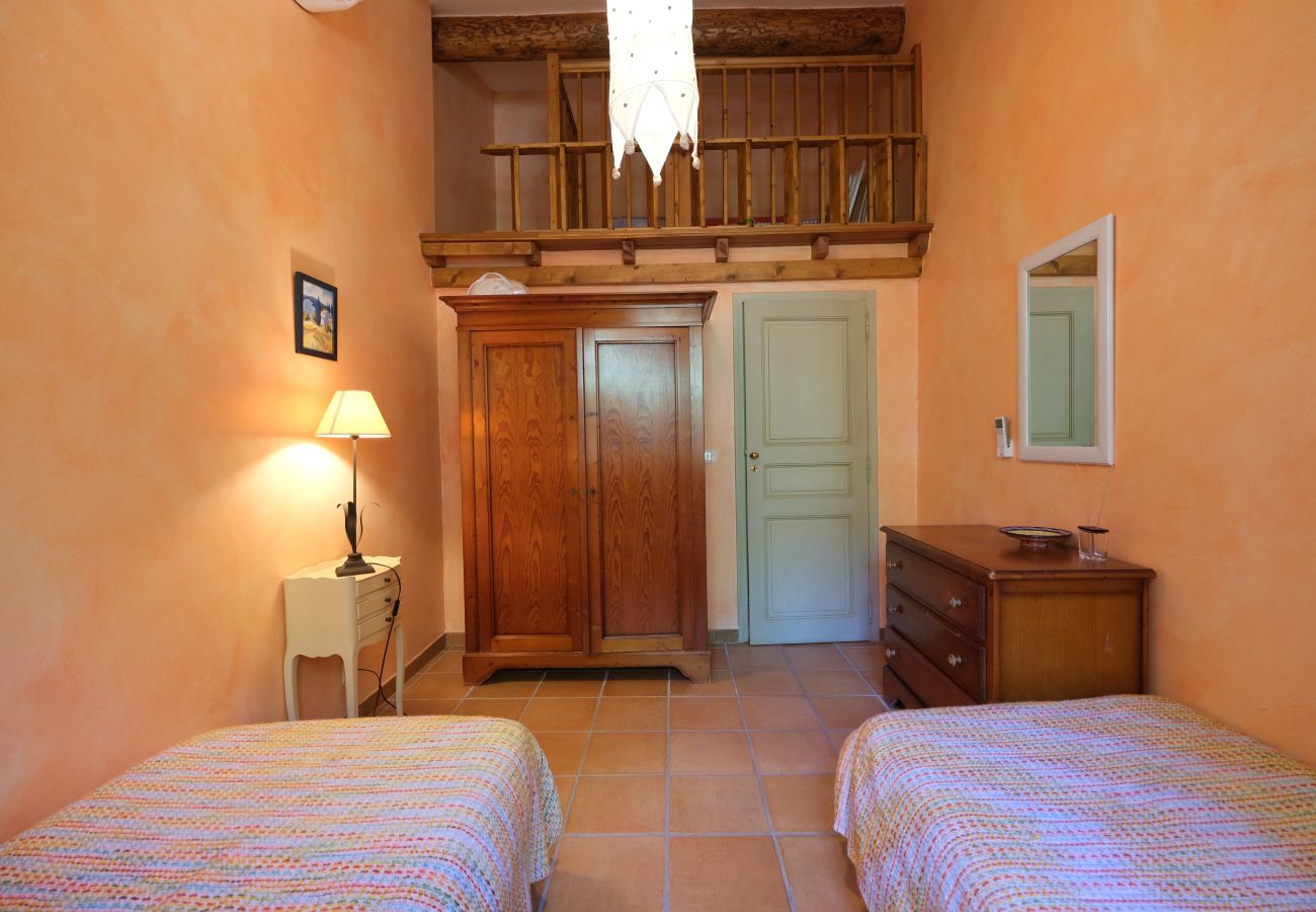 Villa à La Motte-d´Aigues - Villa climatisée vue Luberon piscine chauffée 8 pers